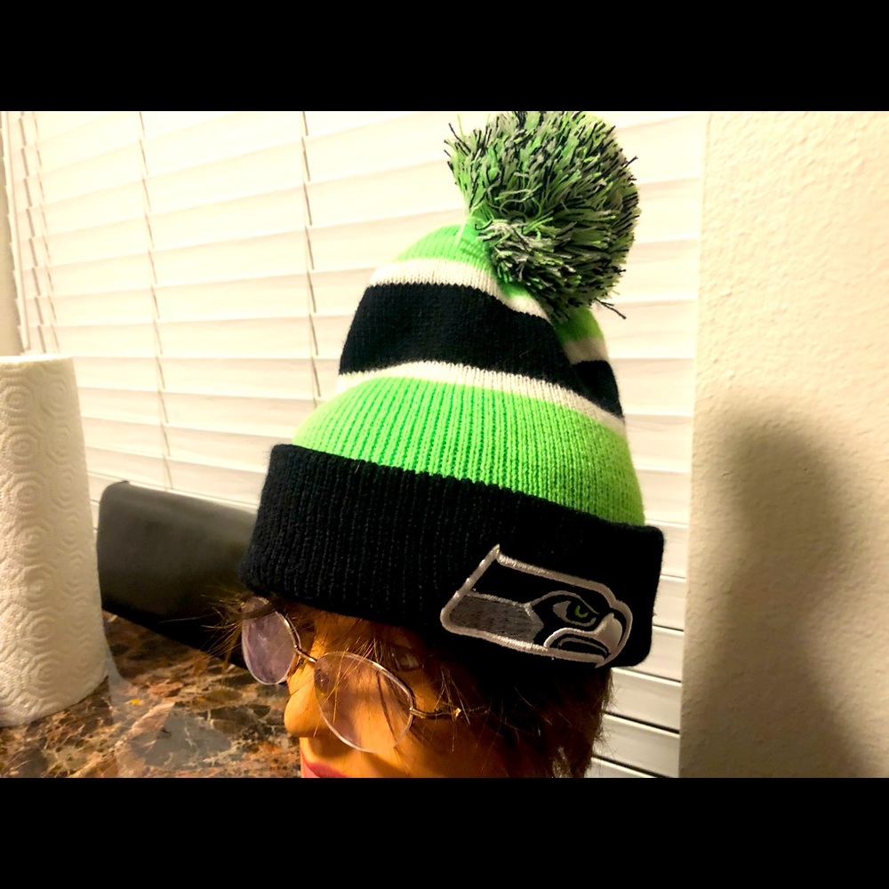 Seahawks Women’s Blue Lime Winter Beanie Hats Size One